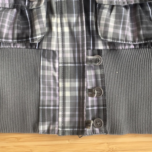 Cute light weight Spring Jacket!!! - Picture 4 of 5